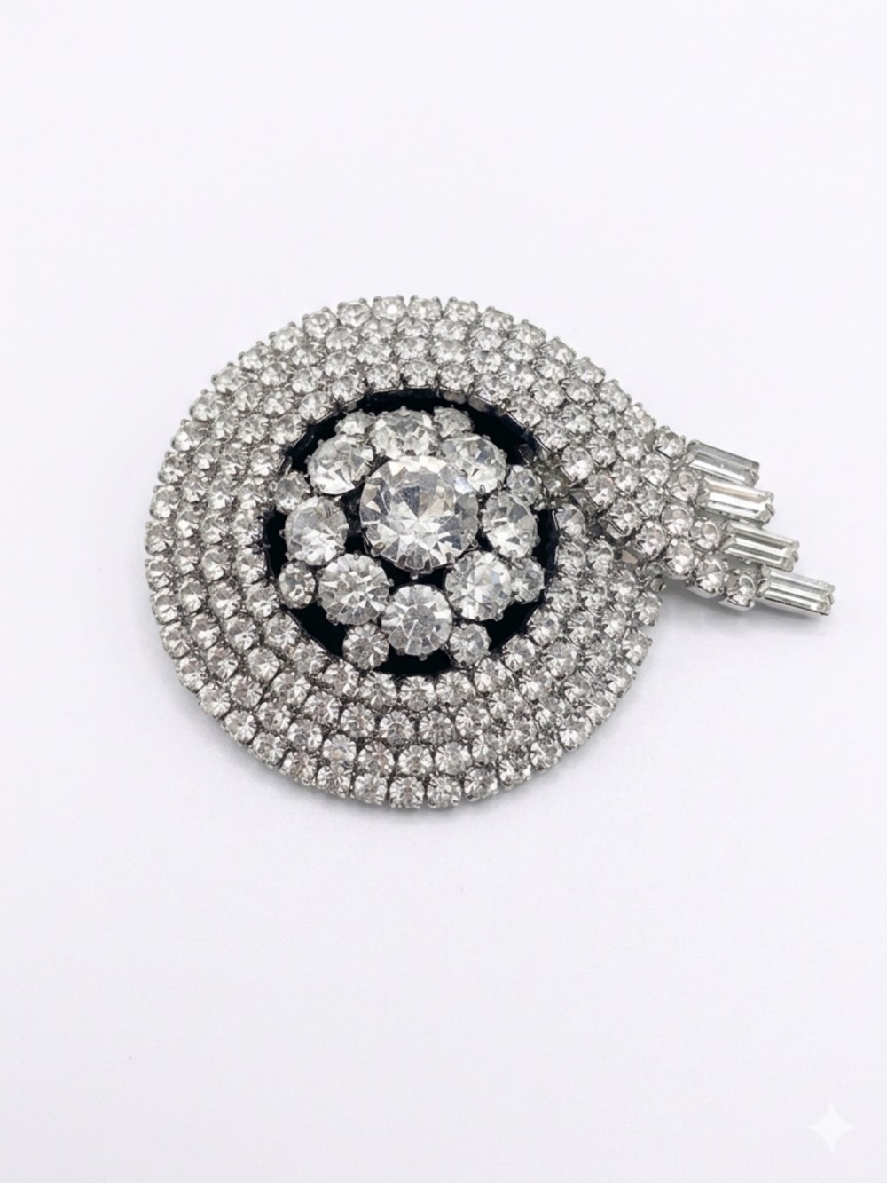 Vintage Mid-Century Silver Tone Rhinestone Spiral Brooch Round Clear Comet Pin